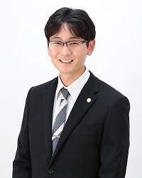 担当弁護士 池田 圭吾